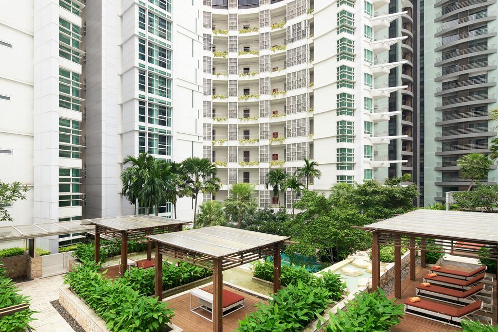 Dusit Suites Hotel Ratchadamri, Banguecoque Exterior foto The Park